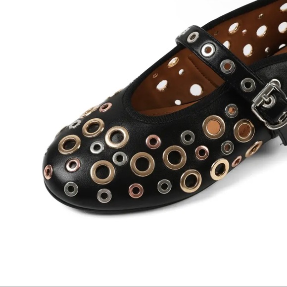 NWOT Faux Leather Ballet Flats in Black - Picture 7 of 8